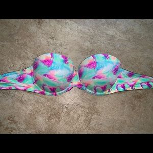 VS Pink Strapless Push-up Bra